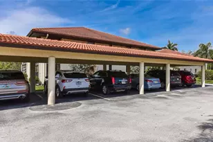 541 SW South River Dr, Stuart, FL 34997 - Photo 32