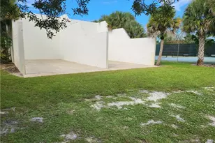5937 SE Riverboat Dr SE, Stuart, FL 34997 - Photo 34