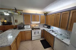5937 SE Riverboat Dr SE, Stuart, FL 34997 - Photo 12
