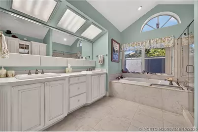 1642 NW Sweet Bay Circle, Palm City, FL 34990 - Photo 18