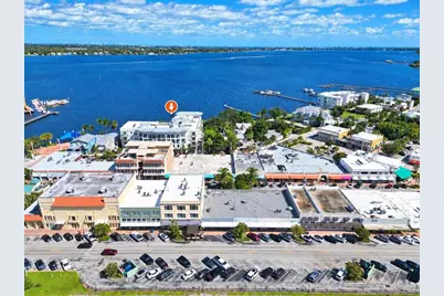 41 SW Seminole Street Apt# 404, Stuart, FL 34994 - Photo 2