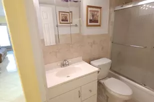66 Cambridge C, West Palm Beach, FL 33417 - Photo 12