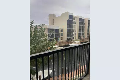 17 Royal Palm Way #305, Boca Raton, FL 33432 - Photo 8