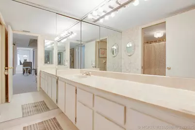 5280 N Ocean Drive #4d, Singer Island, FL 33404 - Photo 24