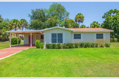 4606 30th Ave, Vero Beach, FL 32967 - Photo 1