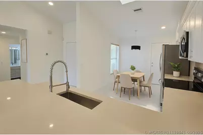 5622 Royal Lake Circle, Boynton Beach, FL 33437 - Photo 1
