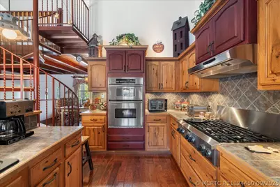 930 90th Avenue, Vero Beach, FL 32966 - Photo 14