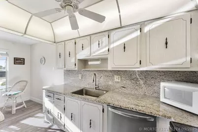 1050 Citrus #202, Delray Beach, FL 33445 - Photo 10