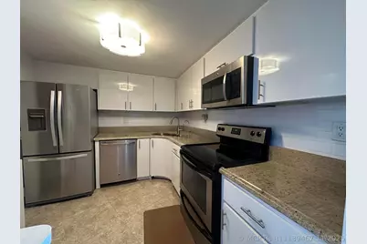 1200 S Flagler Drive #802, West Palm Beach, FL 33401 - Photo 4