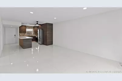 809 W Oakland Park Boulevard #K12, Oakland Park, FL 33311 - Photo 10