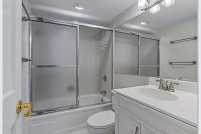 4200 N Ocean Drive #1-1705, Singer Island, FL 33404 - Photo 22