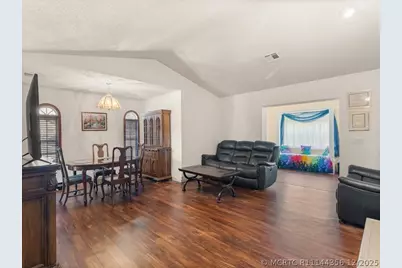 6130 60th Court, Vero Beach, FL 32967 - Photo 8