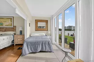 711 NE Harbour Terrace, Boca Raton, FL 33431 - Photo 10