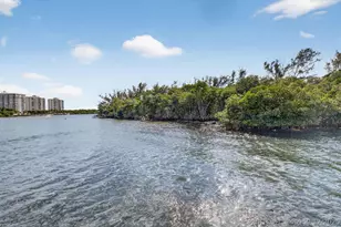 711 NE Harbour Terrace, Boca Raton, FL 33431 - Photo 38