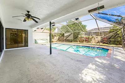 2057 Amesbury Circle, Wellington, FL 33414 - Photo 28