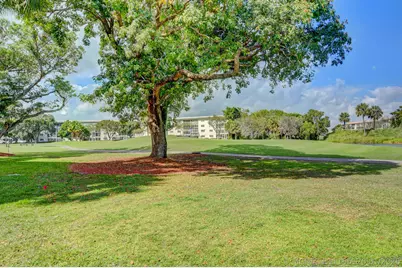 2905 Victoria Place #K3, Coconut Creek, FL 33066 - Photo 48