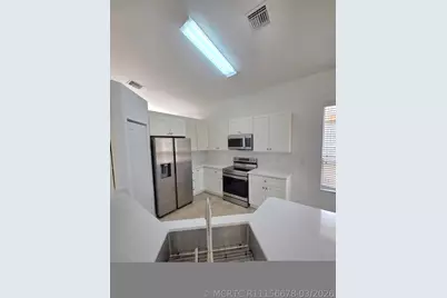 6204 Spring Lakes Terrace, Fort Pierce, FL 34951 - Photo 6
