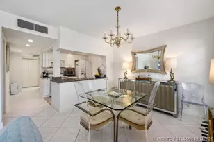 250 NE 20th St, Boca Raton, FL 33431 - Photo 6