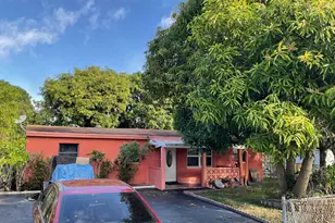 1433 NE 26th Ct, Pompano Beach, FL 33064 - Photo 1