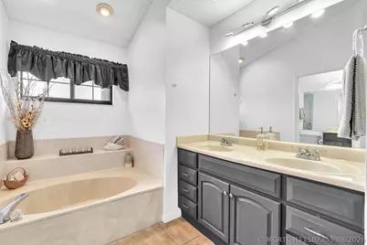 8099 Cassia Drive, Boynton Beach, FL 33472 - Photo 26