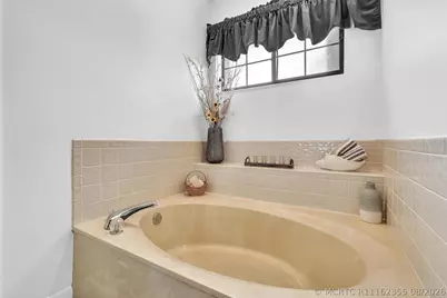 8099 Cassia Drive, Boynton Beach, FL 33472 - Photo 28