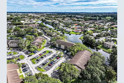 450 Palm Circle #106, Pembroke Pines, FL 33025 - Photo 68