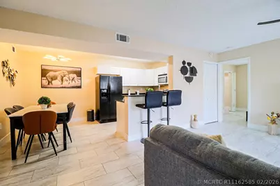 450 Palm Circle #106, Pembroke Pines, FL 33025 - Photo 28