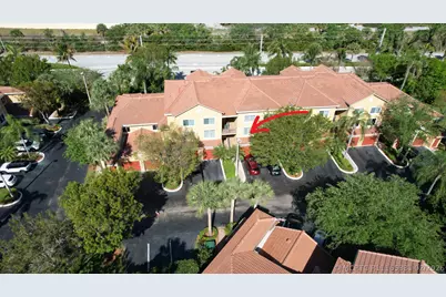 800 Scotia Drive #203, Hypoluxo, FL 33462 - Photo 2