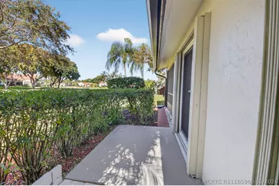 5750 Parkwalk Circle E, Boynton Beach, FL 33472 - Photo 26