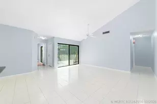 1139 Summit Trail Cir, West Palm Beach, FL 33415 - Photo 4