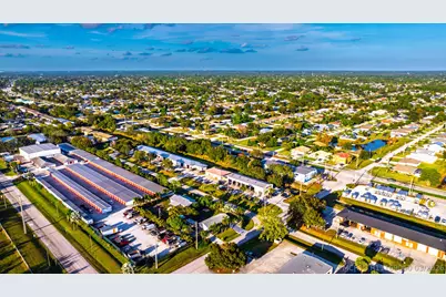 1892 SW Biltmore Street, Port Saint Lucie, FL  - Photo 6