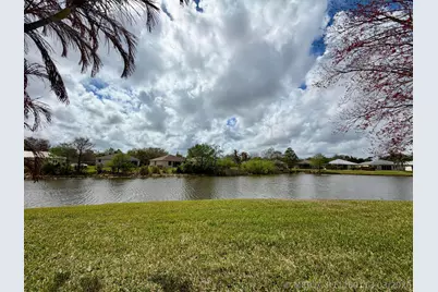 6295 33rd Manor, Vero Beach, FL 32966 - Photo 2