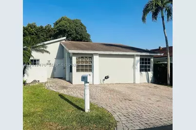 3452 SW 113th #3452, Miami, FL 33165 - Photo 1