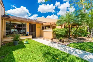 828 NW 79th, Plantation, FL 33324 - Photo 1