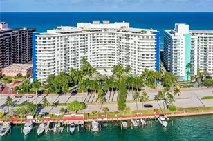 5161 Collins, Miami Beach, FL 33140 - Photo 1