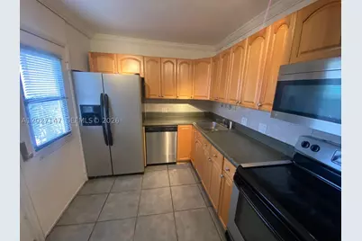 3475 N Country Club #106, Aventura, FL 33180 - Photo 1