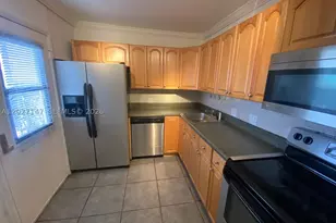 3475 N Country Club, Aventura, FL 33180 - Photo 1