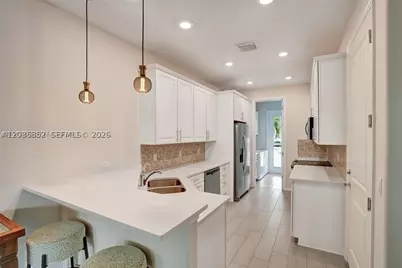 5140 Eucalyptus #5, Hollywood, FL 33021 - Photo 1