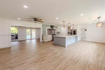 1304 N 40th, Hollywood, FL 33021 - Photo 1