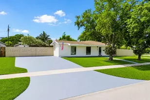 19225 Bel Aire, Cutler Bay, FL 33157 - Photo 1