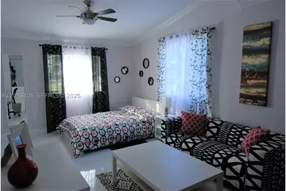 1435 SW 82nd #N/A, Miami, FL 33144 - Photo 1