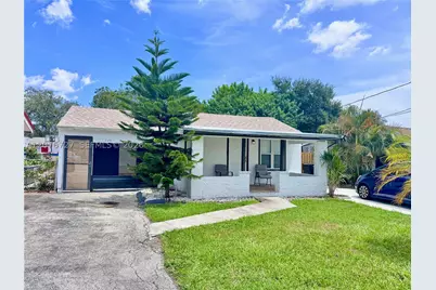 719 Glenn, Hollywood, FL 33021 - Photo 1