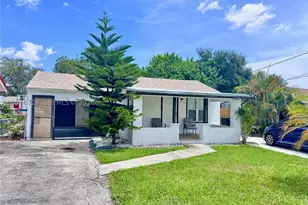 719 Glenn, Hollywood, FL 33021 - Photo 1