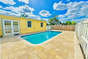 1001 S 27th, Hollywood, FL 33020 - Photo 1