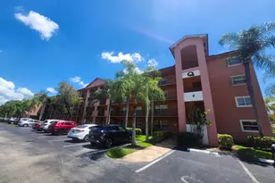 601 SW 142nd Ave SW, Pembroke Pines, FL 33027 - Photo 1