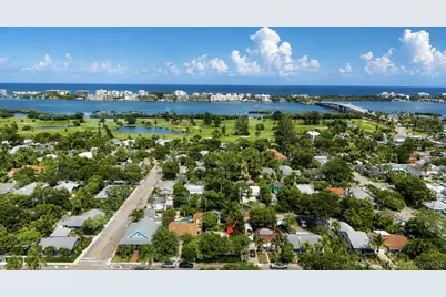 224 N Ocean Breeze, Lake Worth, FL 33460 - Photo 1