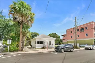 309 SE Denver Ave, Stuart, FL 34994 - Photo 1