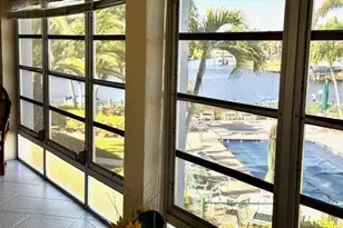 944 NW Spruce Ridge Dr, Stuart, FL 34994 - Photo 1