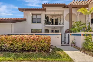 6040 SE Martinique Dr, Stuart, FL 34997 - Photo 1