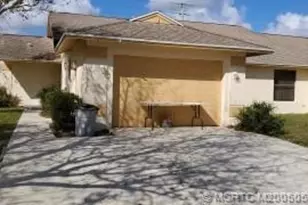 41 SE Ontario Way, Stuart, FL 34997 - Photo 1